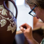 Doug Fitch and Hannah McAndrew making a jug for me